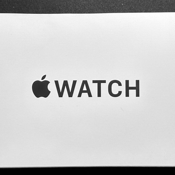 Apple Watch SE (GPS)